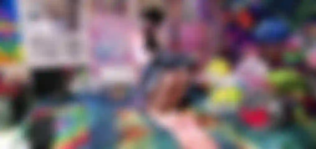 2 min Sexy Upskirt Panty Flash 2024