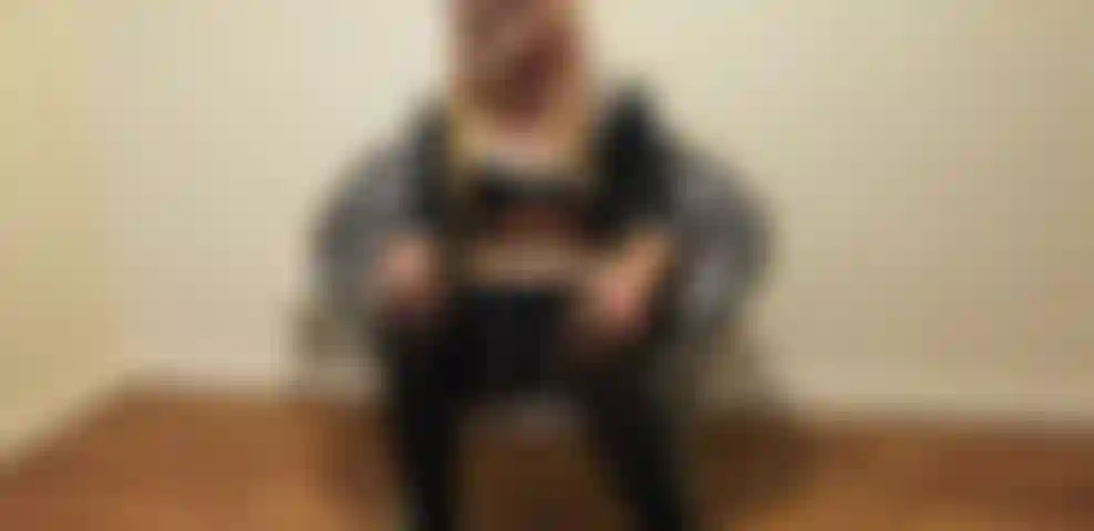 Cosplay Cutie Pussy Fingering