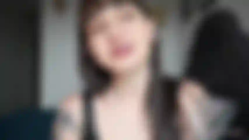 Cocksucker training (with cum shot).