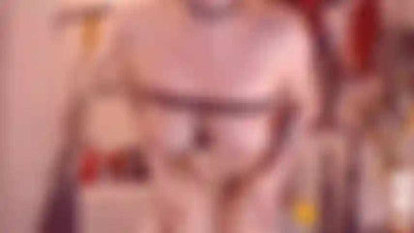 ass,pussy,stretch,big toys,bottle