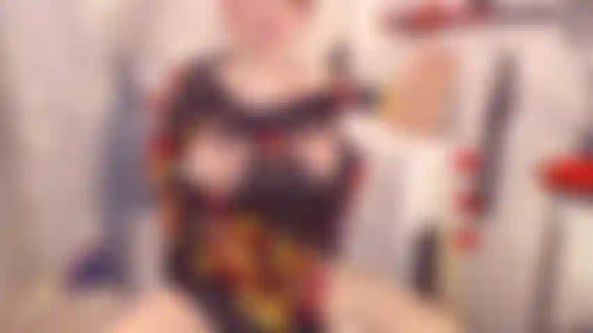 big squirt,dragon tongue toy ,pussy play