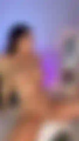 all about the oil babe!