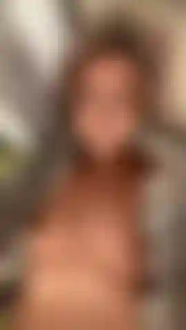 Tingles.. morning play with my perfect pussy .. do you want me