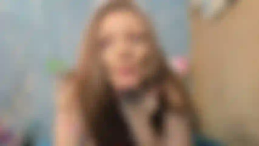 Robin Legs up Showing my Cookie