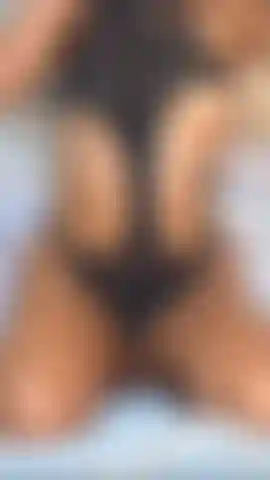 Seducing You with My Toy