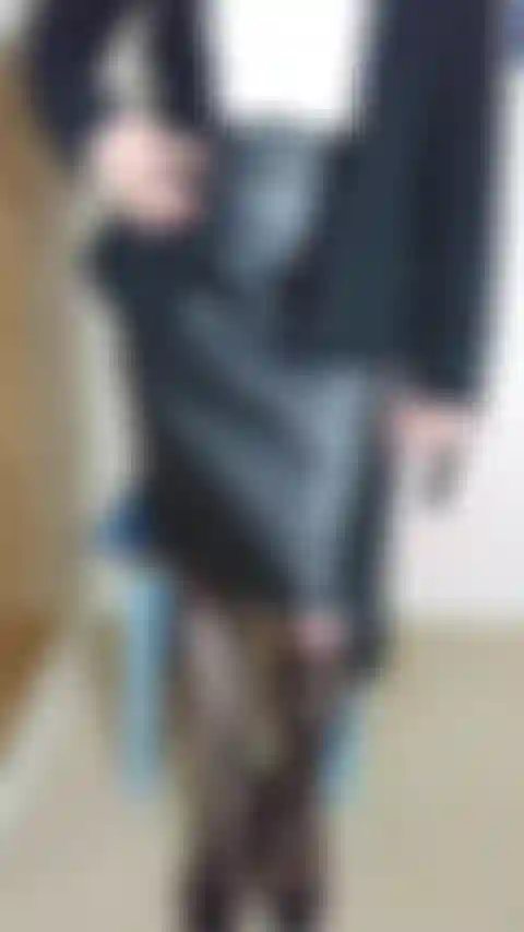 Miss Ruth black wig Blister your bottom promises to punish you OTK barehand, paddle, belt