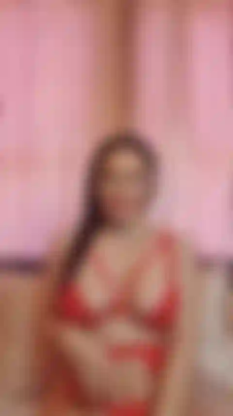 showing off my hot curvy body  in my new sexy red lingerie,u will love it