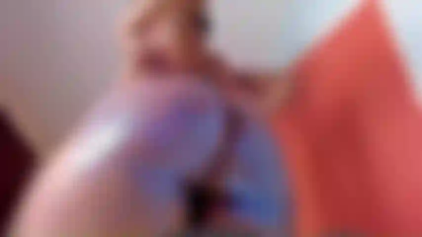 Ride dildo with glitter on my body