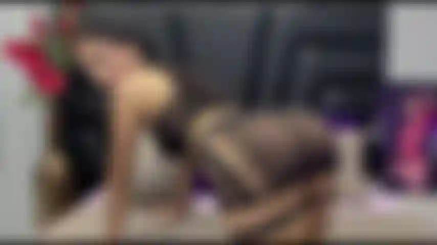 watch me fuck my ass with my big hand