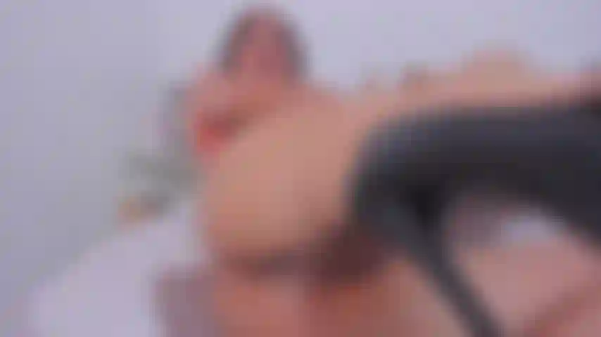 It smells delicious here you eat, look at me you make my dildo disappear