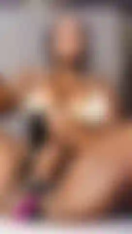 Play with my favs toys