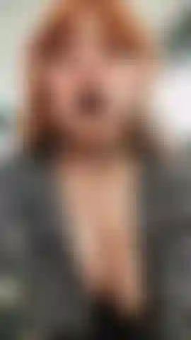 My beauty confuses you? Then fall into temptation