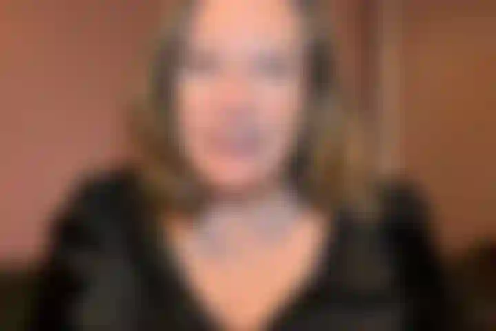 Susie_wants_your_cock_up_her_ass.