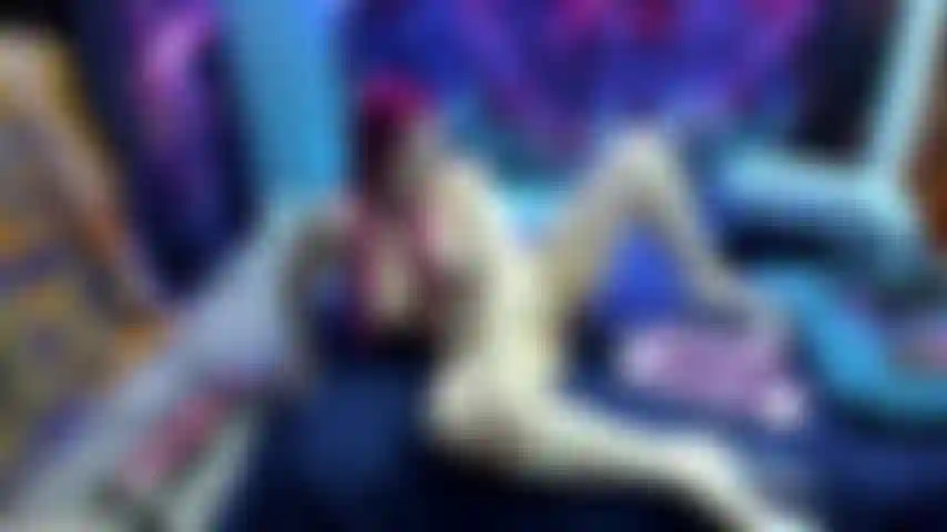 Getting POUNDED by Fuck Machine in Stripper Heels