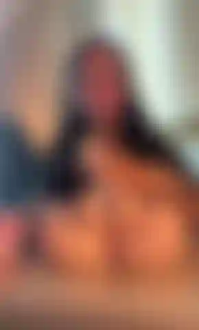 CUTE GIRL SUCKING A HUGE DILDO