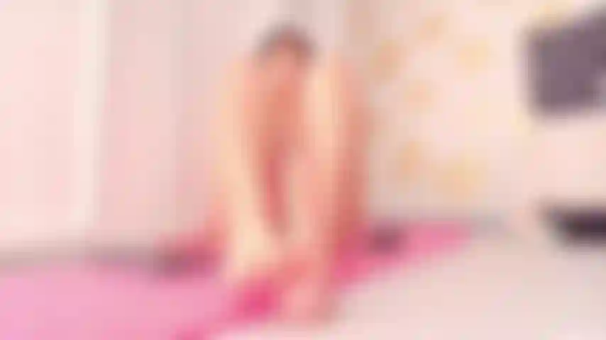 I love feel your dick in between my toes