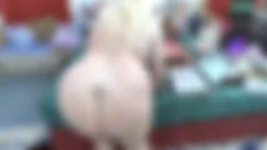 REVERSE_COWGIRL_TOY_IN_PUSSY_WITH_MOANING_&_SOLES OF_FEET