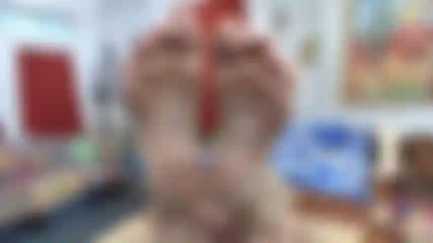 POV_OF_SOLES_WRINKLED_FEET ONLY