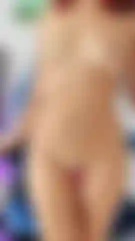 a tiny body just for your eyes