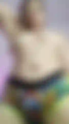 Option 2: "If you already fantasted to me, imagine having me in this video  Do not think about it ... buy it now and look at me as never before ."