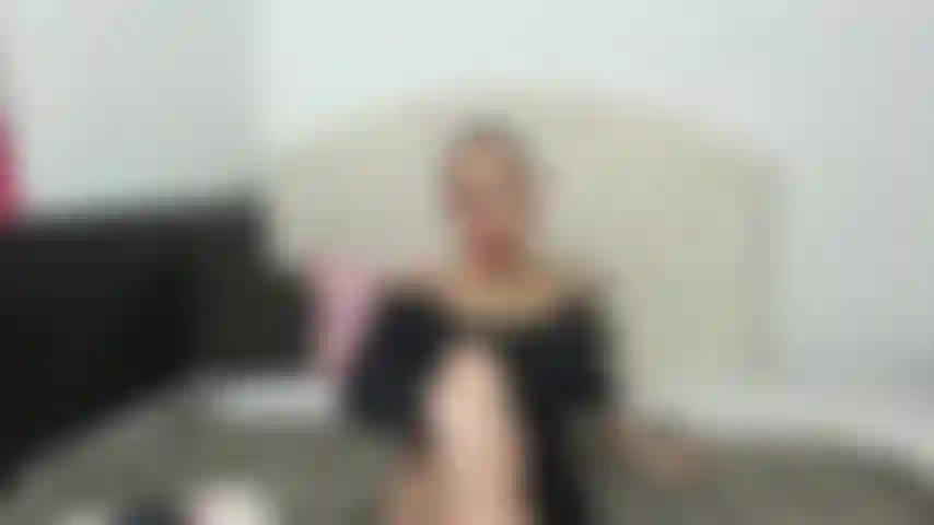 legs and pussy hairy
