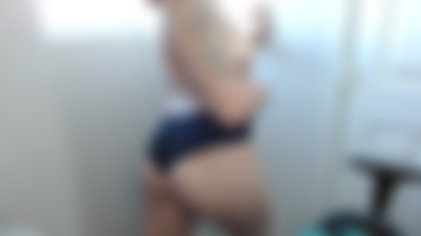 Shake ass and tities