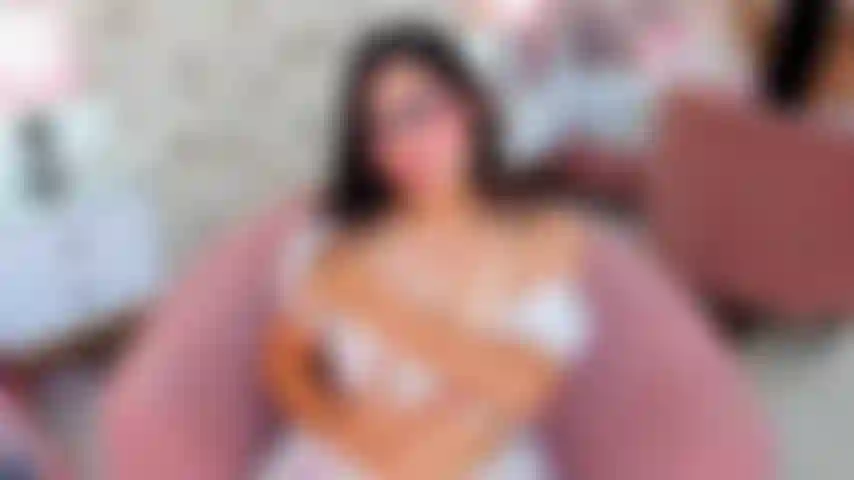 Watch how my tits bounce with every movement… 🍒and when I can’t take it anymore, I climb onto your cock and ride you: slowly at first, then faster and harder, feeling you fill me up as I melt on top of you. My tits bouncing to your rhythm… this is all yours.Naked Twerk  Spanks Ride Eye contact Bounce boobs