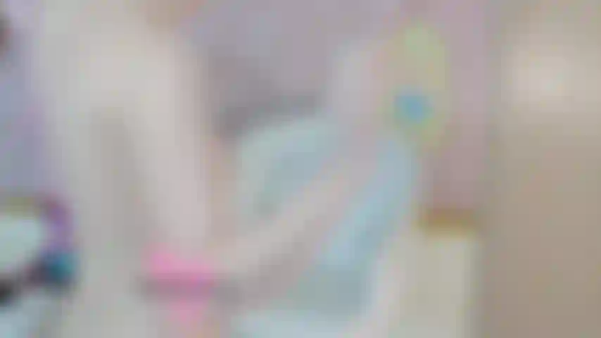 Hole show off - sophia sinclaire shows you everything - 4k - mp4.