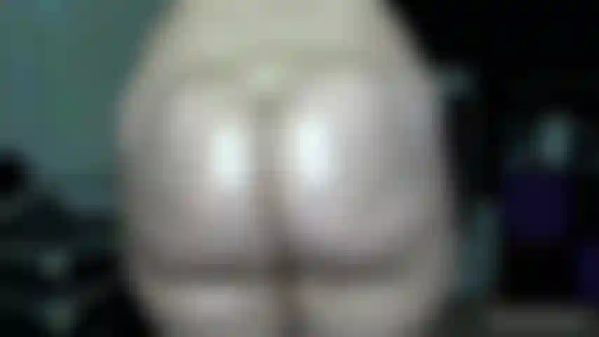 Big Ass Worship: Oil, Clap and Clench- I start clapping my fat ass before I show off my cheeks flexing. Teasing you with my oiled buttcheeks and dirty talking. I then show off my butt muscles clenching hard over and over again. You can't look away!