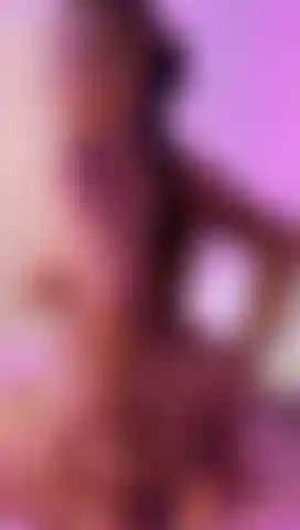 Watch me fuck my ass for you.