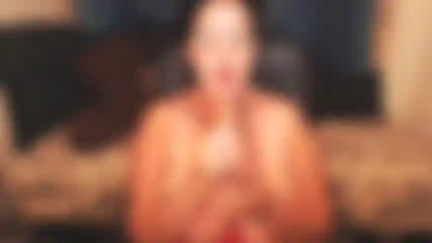 A good tittyfuck is always welcum :) with a glimpse of a sloppy blowjob so we can make it fun >p.