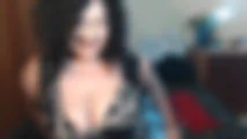 The mail boy is looking for my husband but he got a crush on my tits .As my hub is busy , I suck , spread and bend to feed the young man cravings :)