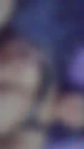 Massaging my big tits