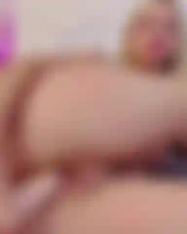 Folk me while i'm lying sideways.