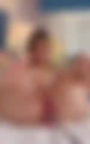 My first hard fuck w/ fuck machine