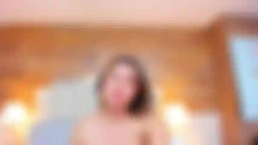 Full video of me, i was so horny that my pink and tight pussy was very wet and just wanted a lot of sex.