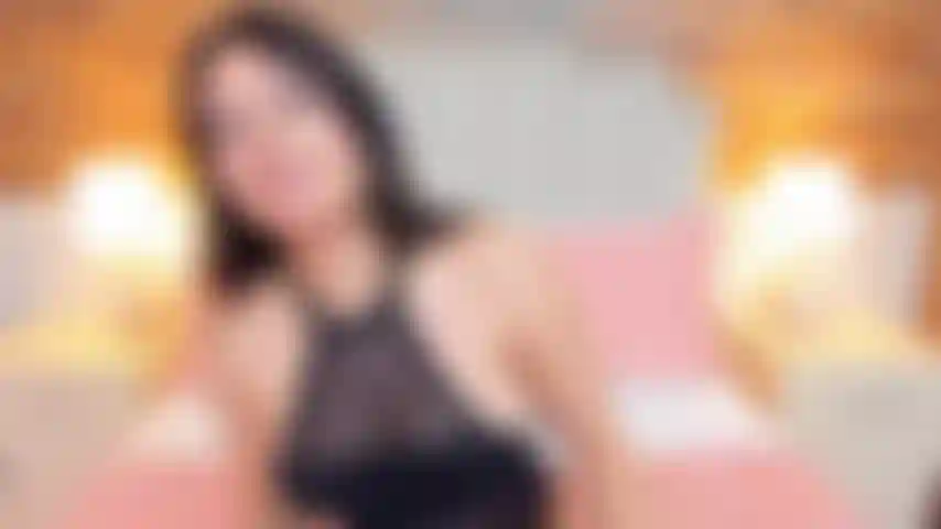 let your dick play in my mouth while I fuck my pussy