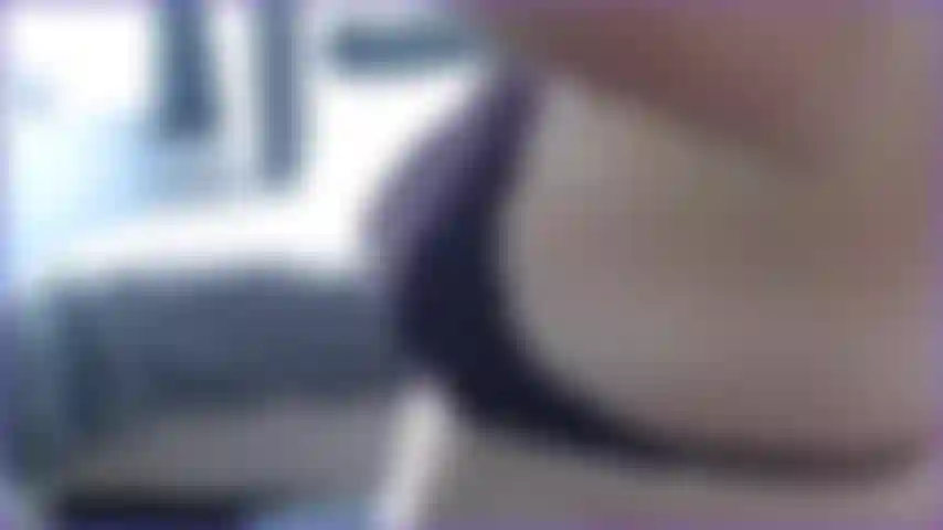 Hot video for the natural tit lovers if you like to see natural tits hanging in side view and shaking them from the front this videos for you :)