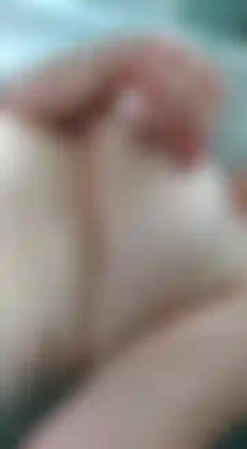 watch as i play with my tits in the tub making them shake and bounce, hot video for tit lovers. Massive natural mature milf tits for you to stroke to