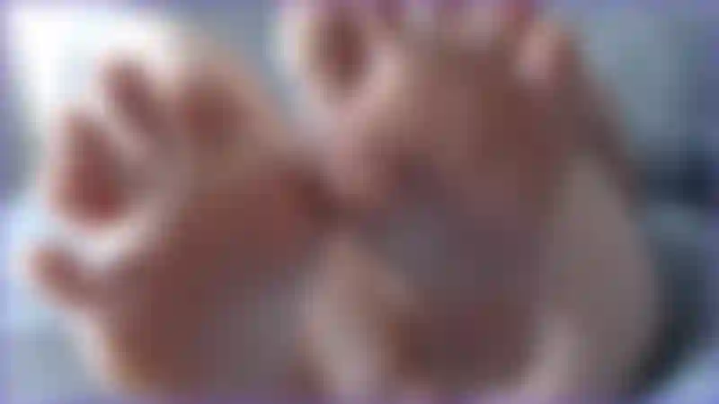 48. 	Watch me pleasure myself with my feet in your face. Want you to lick and suck my toes while i play with my tight wet cunt