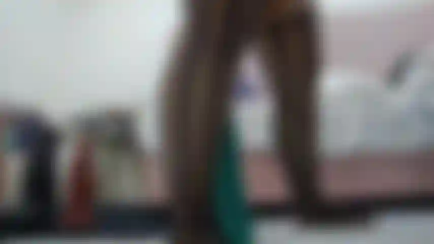 huge toy ruin pussy ride hard close balls !