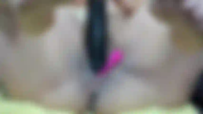 feeet and super wet pussy taking bbc