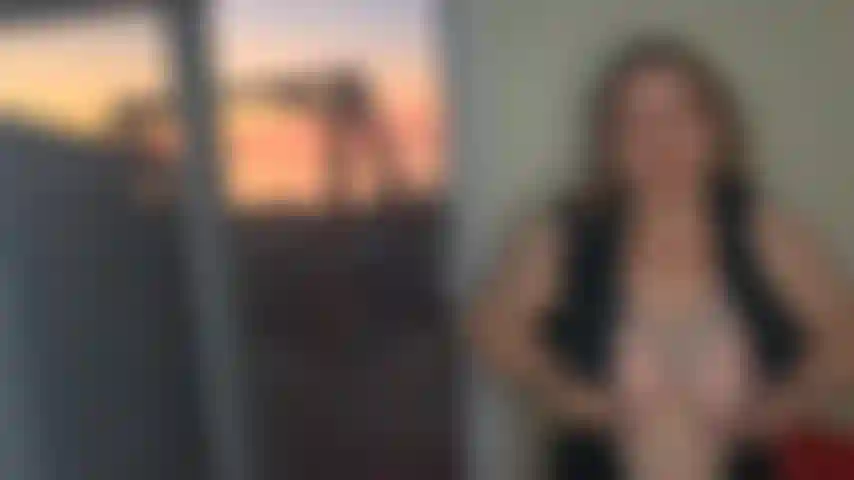 strip tease in my body outfit front my balcony and squirts in close up