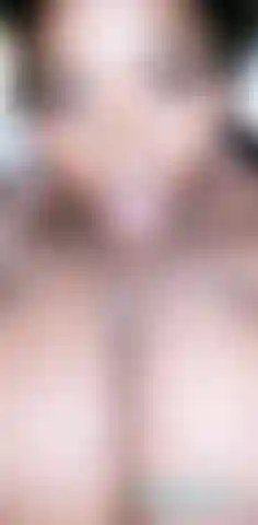 Big Melons, Phat Puss: Slippery and juicy, just listen