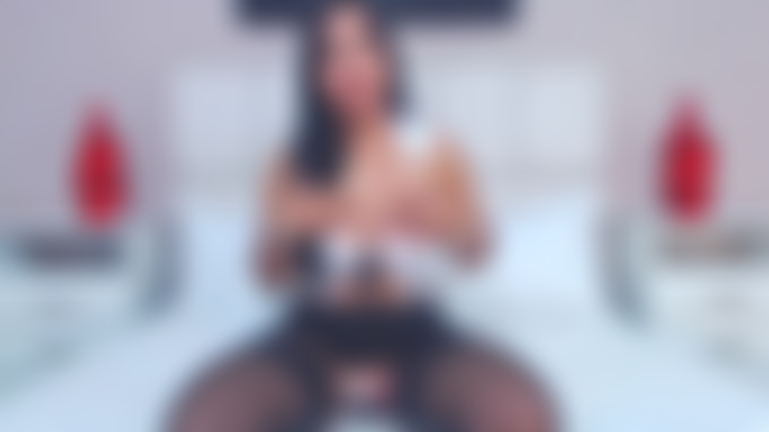 A real goddess on your screen.