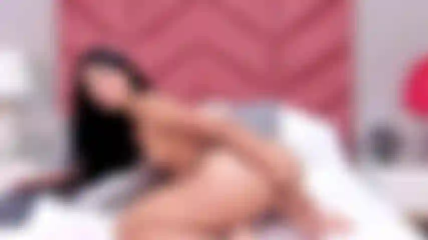 reverse cowgirl with huge dildo and very wet pussy