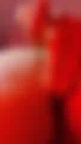 There is something in my ass !!