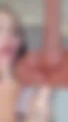 Let's play with your rich ass.