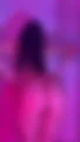 Join me in this delicious shower after an oil bath that made me too hot, it made me want to touch every part of my body, I couldn't resist it felt delicious and my juices were very rich, a lot of cum for you