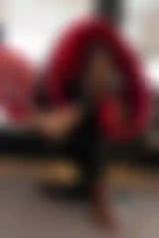 Cracking the cuck: the fraud exposed - a live porn show deception.